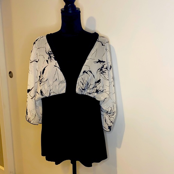 Studio 1940 Tops - Studio 1940 black and white blouse 18/20W